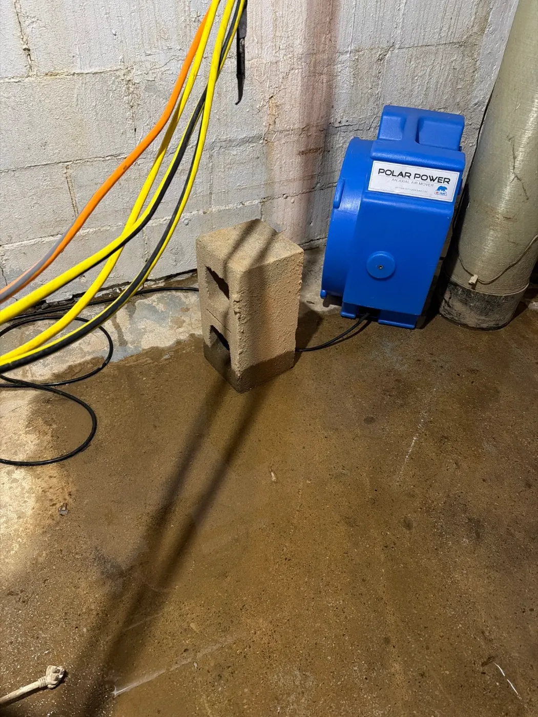 Basement water extraction in Pebble Brook Indiana home